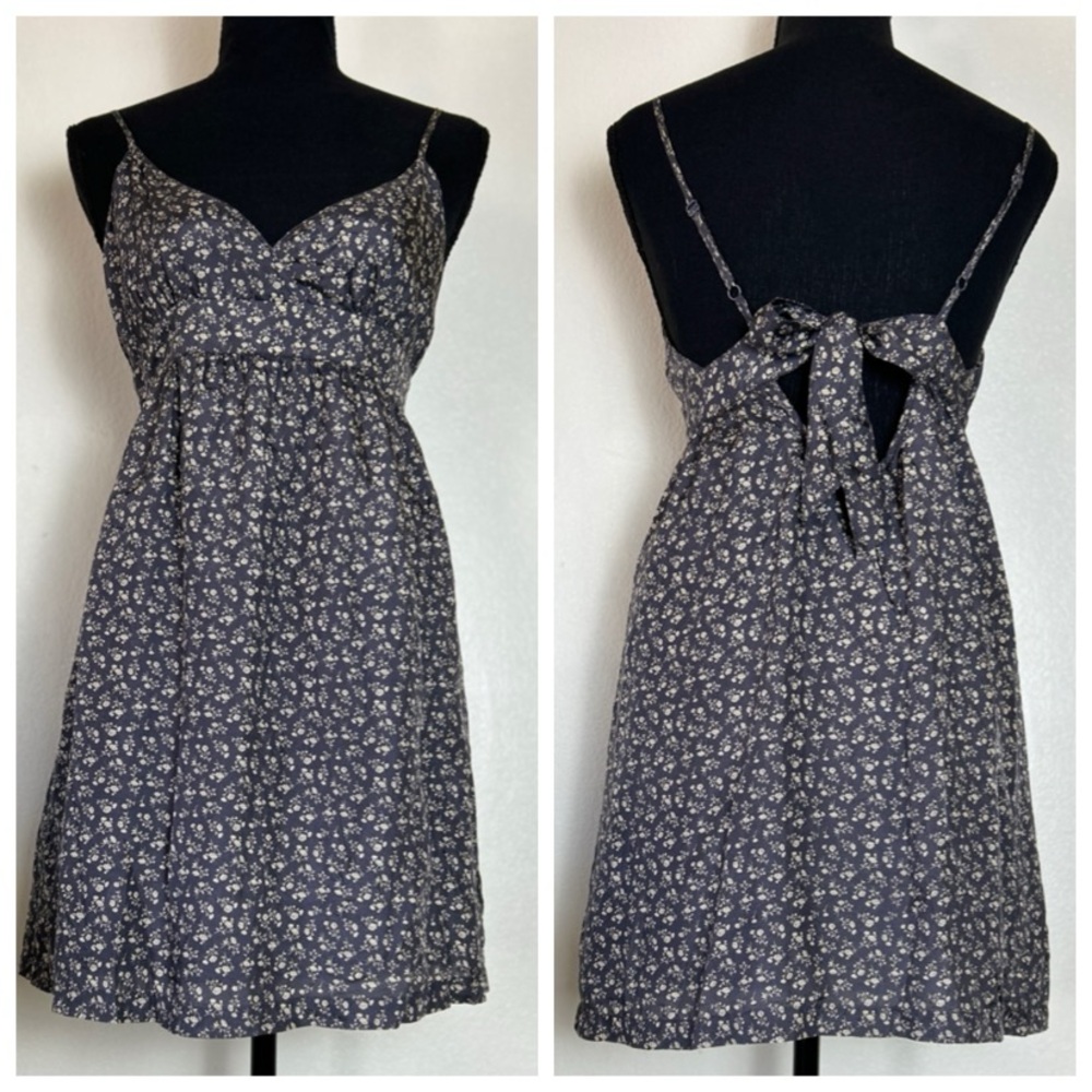 Heritage 1981 Silk V Neck Spaghetti Strap Babydoll Mini Dress